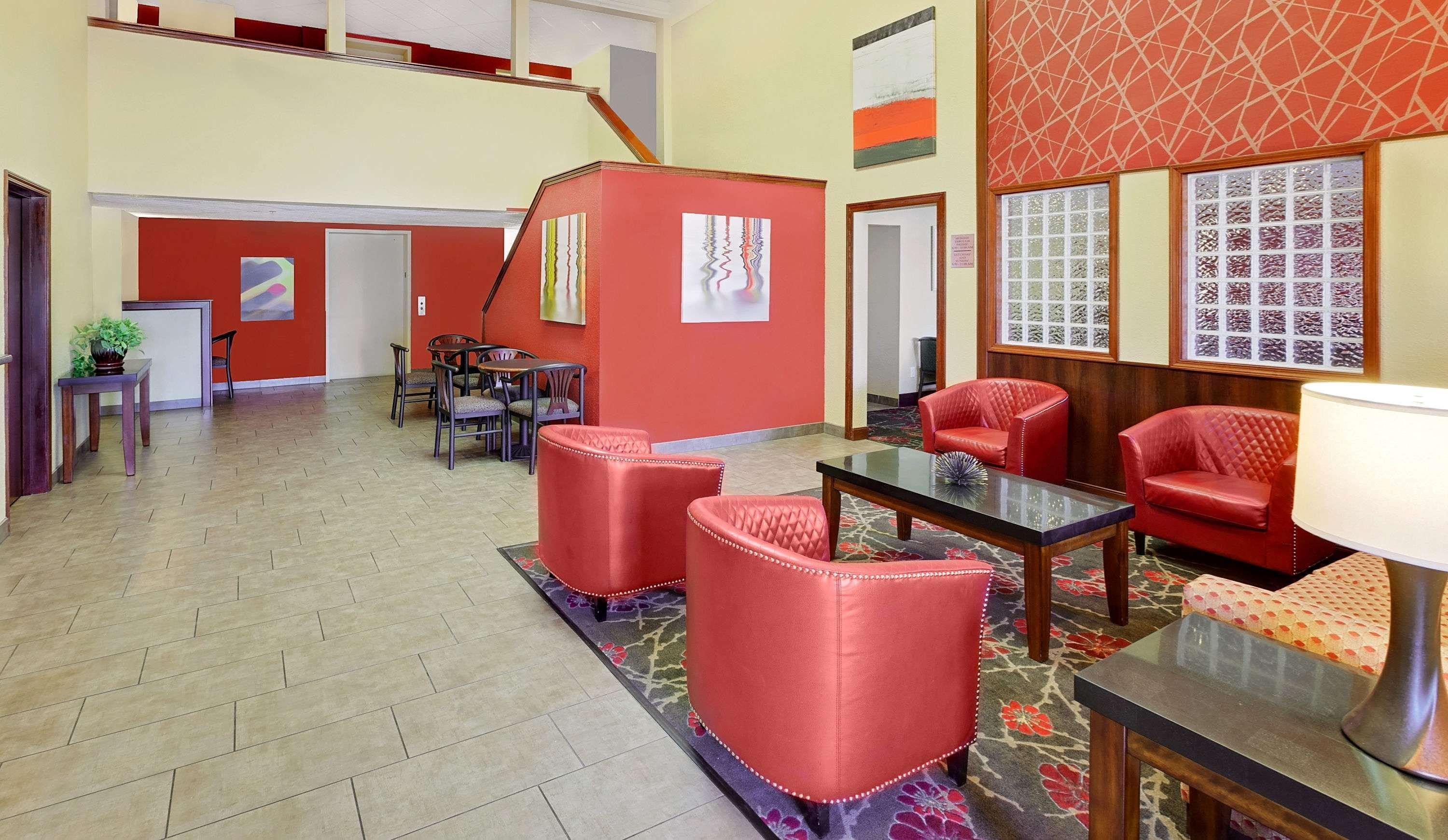 Super 8 By Wyndham Mt. Pleasant Hotell Mount Pleasant Exteriör bild